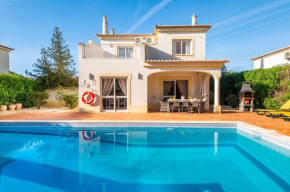 Villa Oasis, Piscina, Jacuzzi, Ténis e Praias!